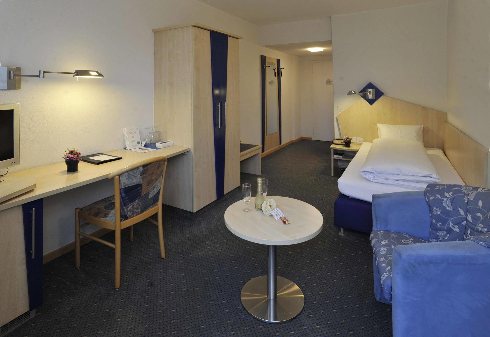Hotel Blumenstein Self-Check In Frauenfeld Eksteriør billede
